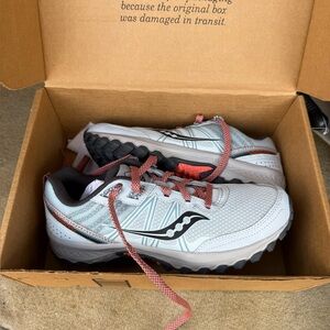 Saucony women’s light Gray and Pink/Orange/Red Sneakers